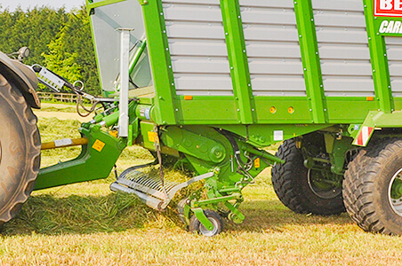 Silage Wagon Pick Up