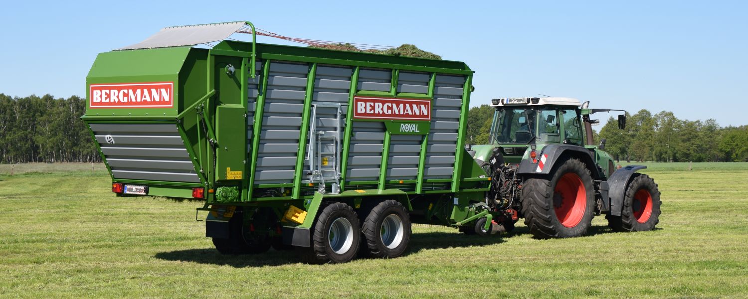 bergmann royal silage loader with fendt tractor silage harvest