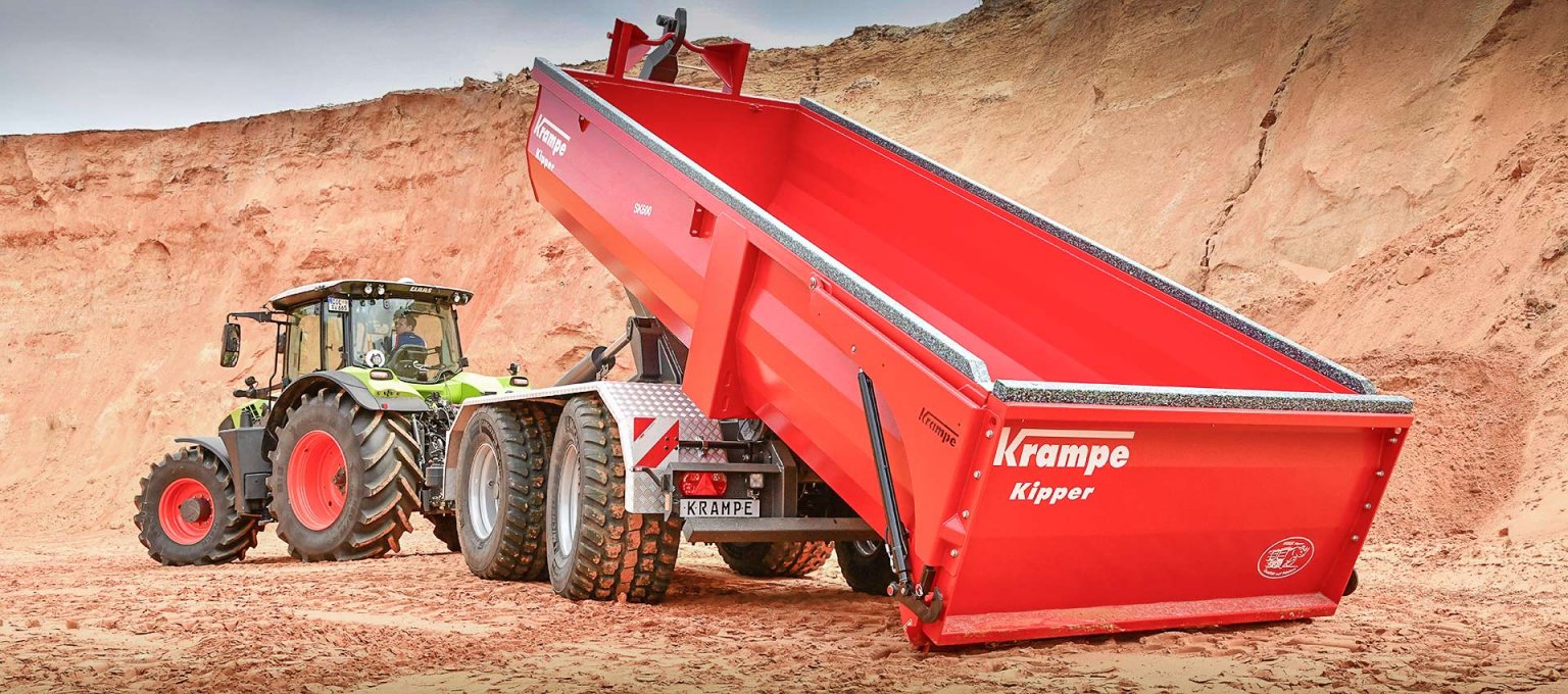 Krampe Hooklift in sand quarry